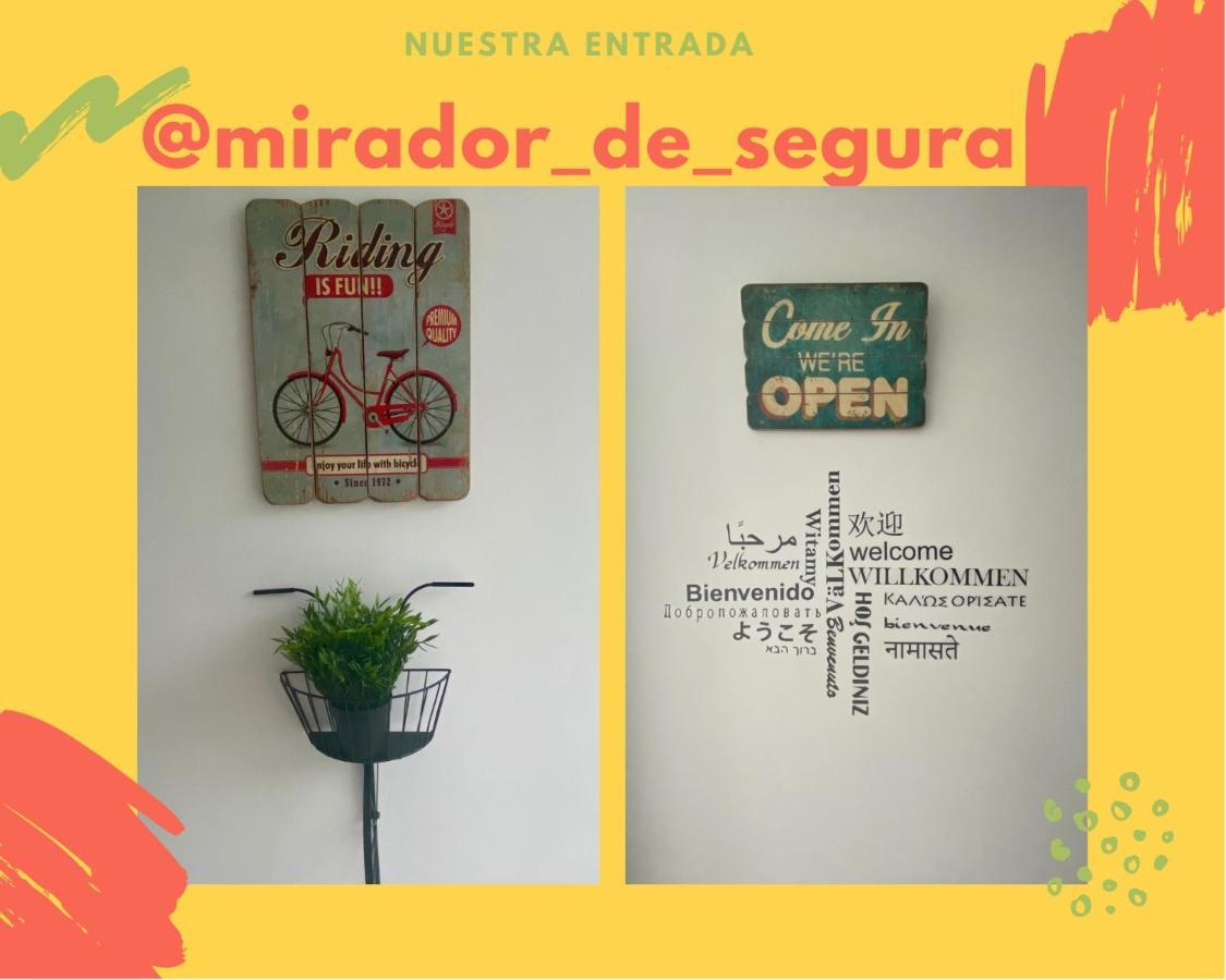 Mirador Deluxe Apartment Segura de Leon ภายนอก รูปภาพ